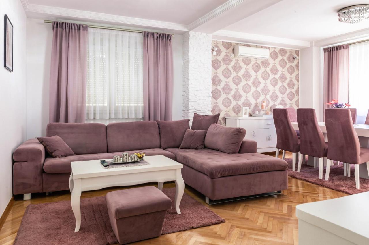Apartman Jana Биелина Екстериор снимка