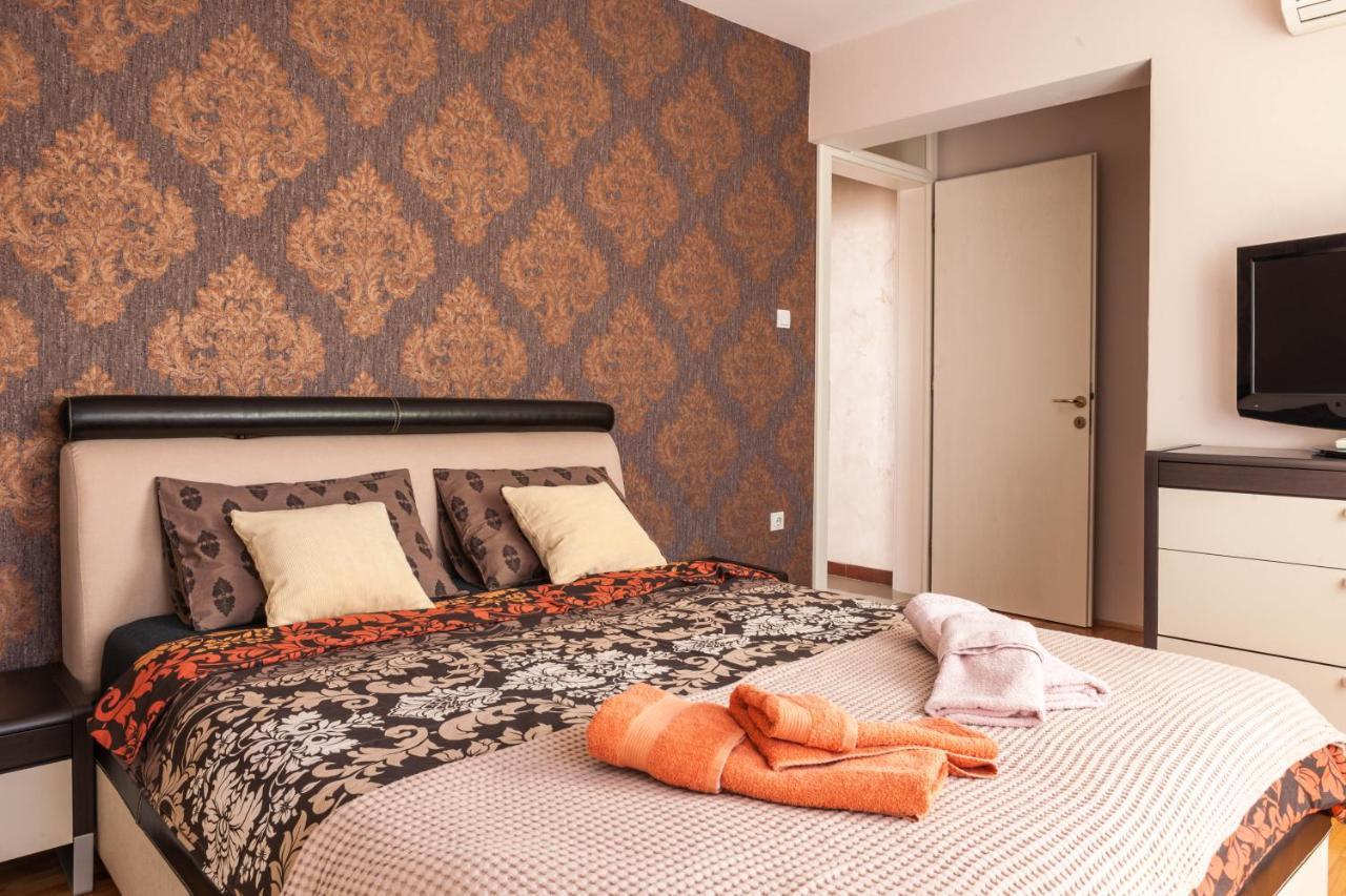 Apartman Jana Биелина Екстериор снимка