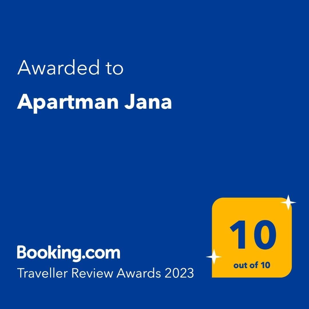 Apartman Jana Биелина Екстериор снимка