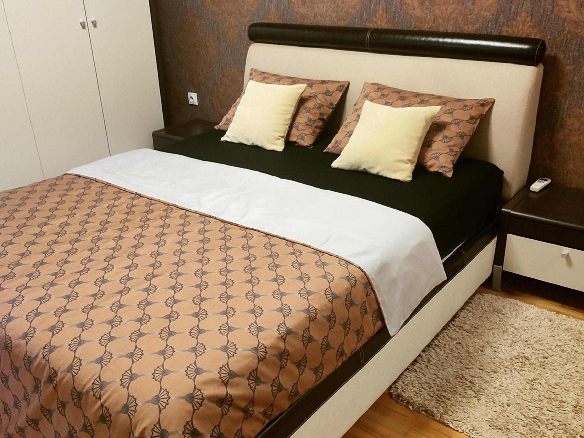 Apartman Jana Биелина Екстериор снимка